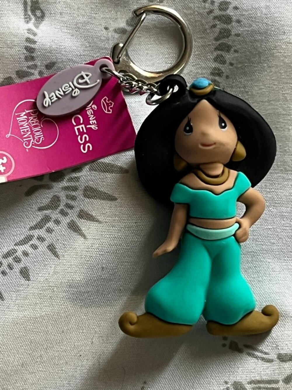 DISNEY Jasmine Keychain Backpack Clip Princess Teal Outfit 2024 PMI